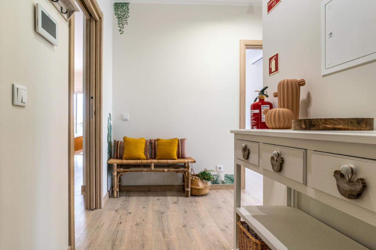 Sunny Brand New 2-Bedroom Apt - 500M From Praia Da Rocha With Ac And Pool! Portimão Extérieur photo
