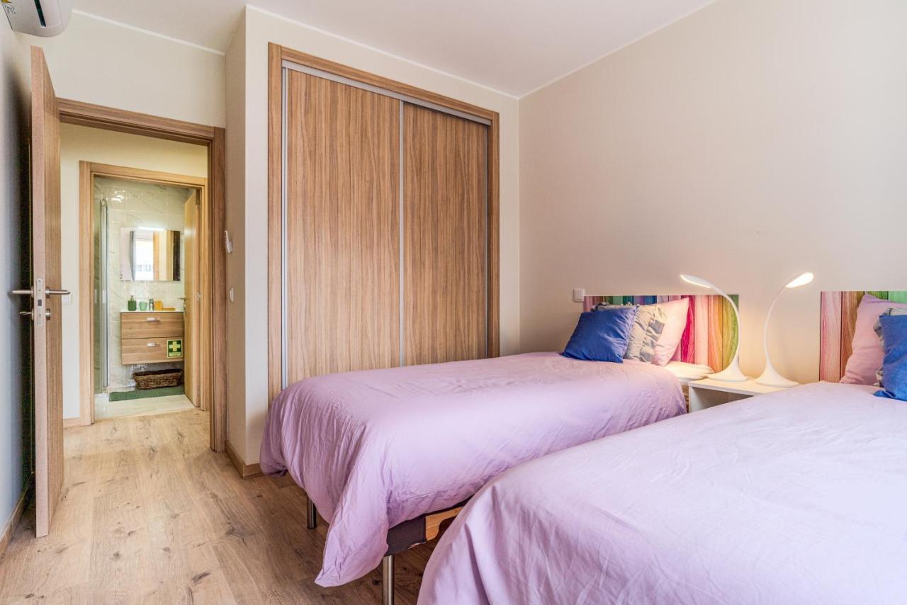 Sunny Brand New 2-Bedroom Apt - 500M From Praia Da Rocha With Ac And Pool! Portimão Extérieur photo